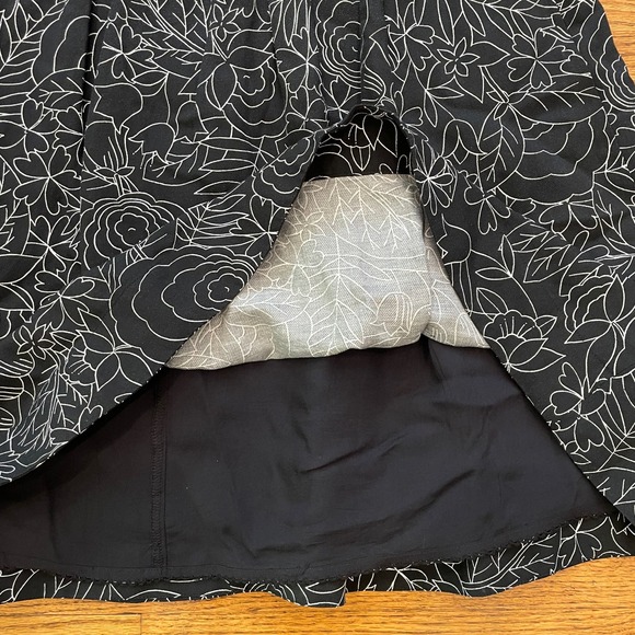 ANTHROPOLOGIE Women's 52 Conversations Colloquial Skirt Sz 6 Black Floral Linen - Picture 8 of 11